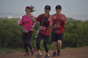 BIB: 0153, 0152, 0150
                            <button type="button" onclick="openModal(5133210)" class="btn btn-primary btn-sm float-right btn-popup" data-toggle="modal" data-target=".modal-high-quality">
                        <i class="fas fa-shopping-cart"></i> Add to Cart
                    </button>
                                            <button type="button" onclick="isThisMe(5133210, true)" class="btn btn-success btn-sm float-right btn-popup btn-isme hidden" data-toggle="tooltip" data-placement="bottom" title="นี่คือรูปของคุณใช่ไหม คลิกที่นี่เพื่อเอาเข้าอัลบั้ม">
                        <i class="fas fa-plus"></i> Add to album
                    </button>
                    <button type="button" onclick="isThisMe(5133210, false)" class="btn btn-warning btn-sm float-right btn-popup btn-isnotme hidden">
                        <i class="fas fa-ban"></i> Remove from album
                    </button>